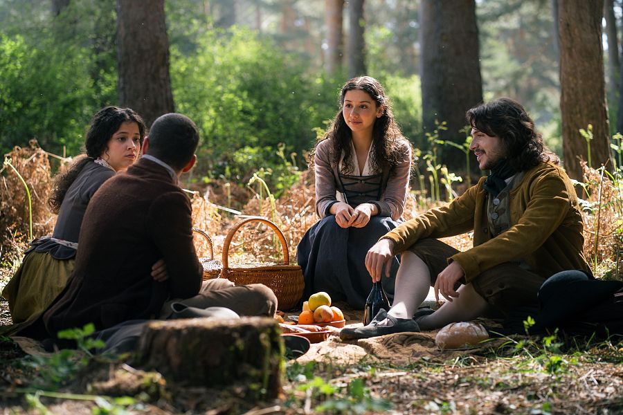 Pepa y Francisco dejan solos a Leonor y Martín