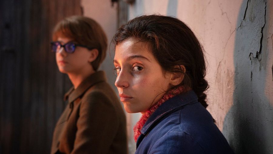 Elena Grecco y Lila Cerullo en 'La amiga estupenda'