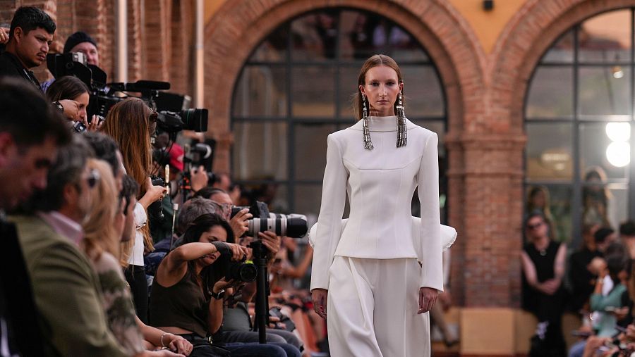 Desfile de Isabel Sanchís