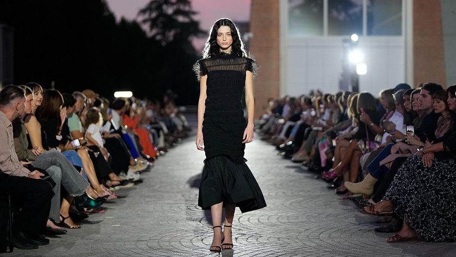 Desfile de Alvarno en MBFWM SS27