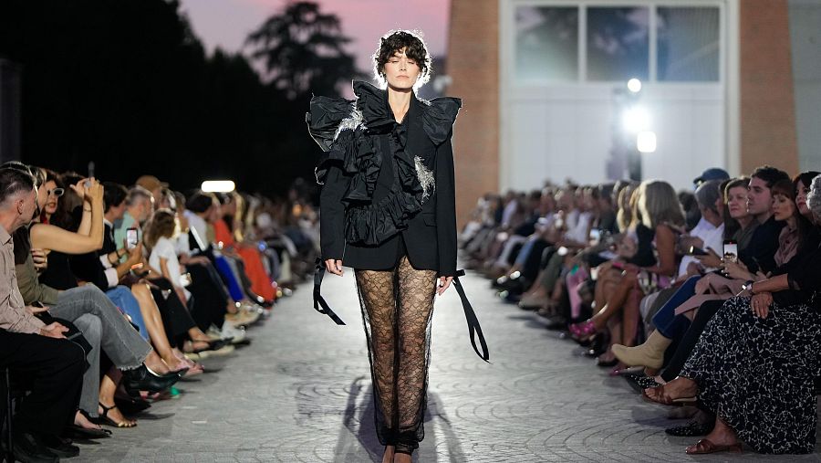 Desfile de Alvarno en MBFWM SS27