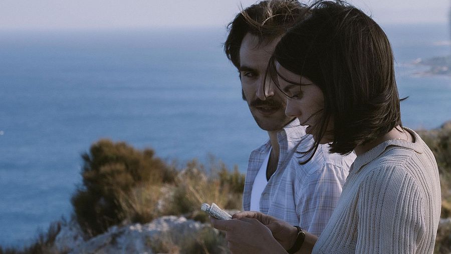 Ricardo Gómez y Victoria Luengo en 'El sustituto'