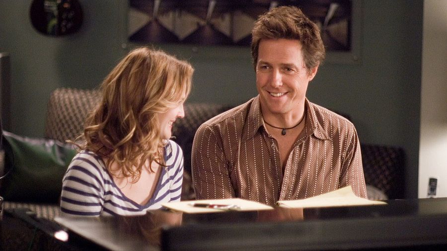 Drew Barrymore y Hugh Grant en 'Tú la letra, yo la música'