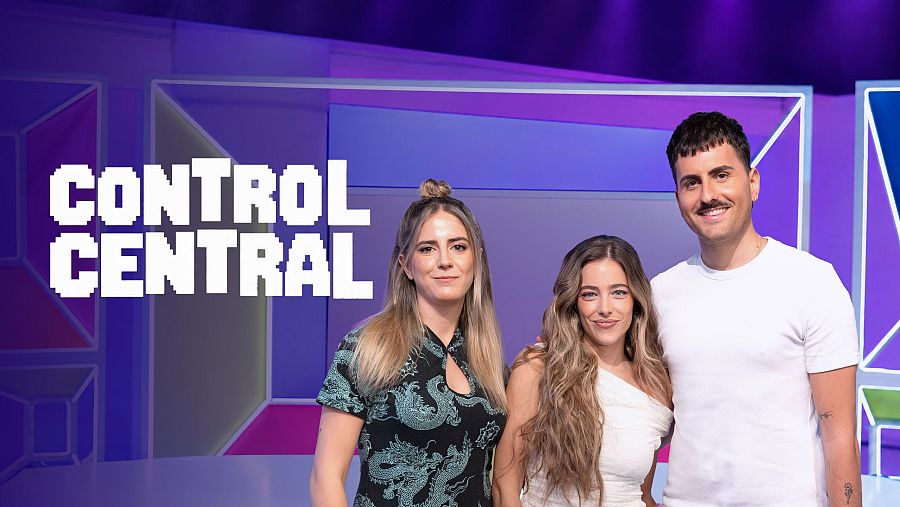Ángela Fernández, David Andújar e Irene Ramírez, en 'Control Central' de En Play