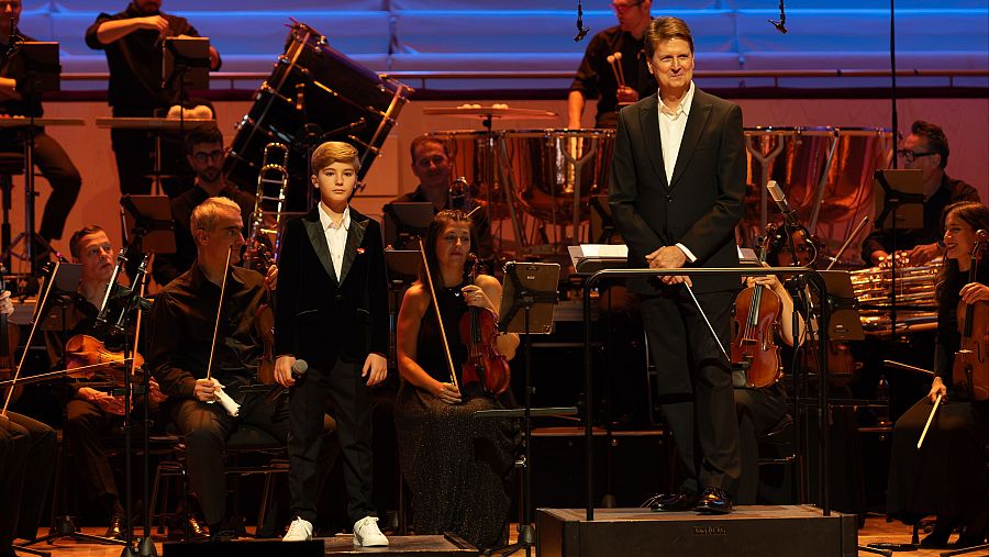 Lucas Paulano con la Orquesta y Coro de RTVE