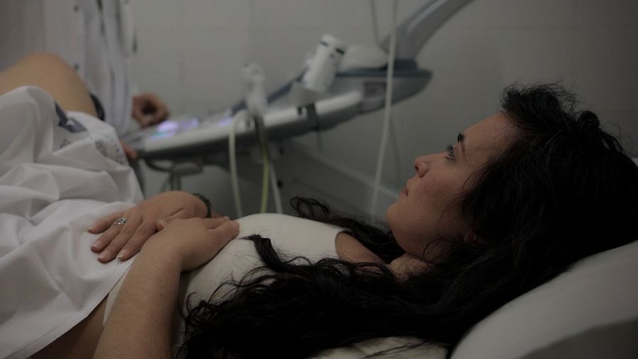 Judith al llit de l'hospital