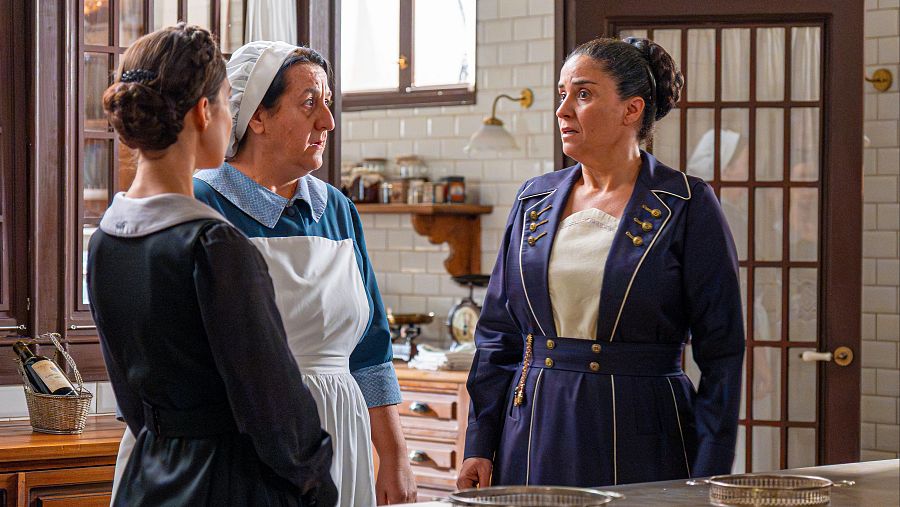 Tomasa consigue enfrentar a las cocineras