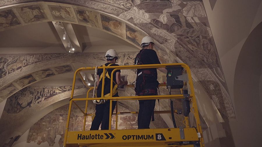 Desde el MNAC, considerado el museo de arte románico más importante a nivel mundial, aseguran que si esas pinturas se mueven, sufrirán daños.