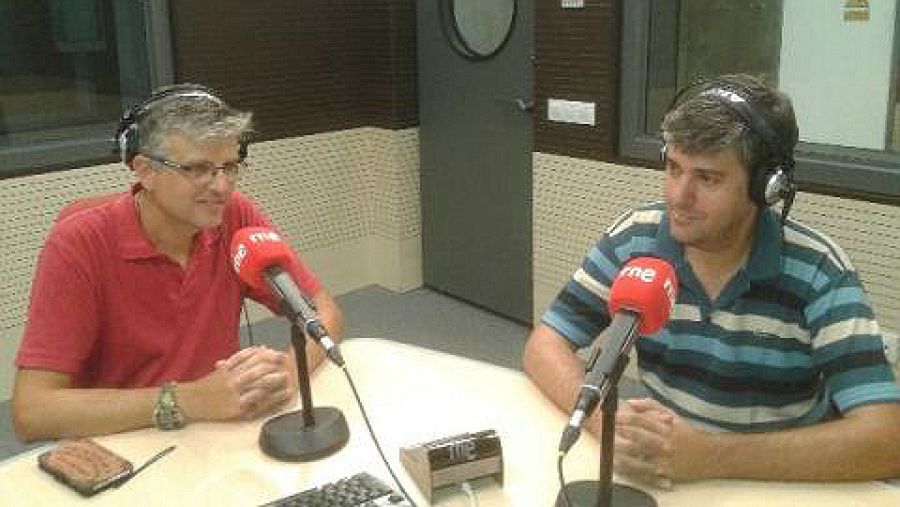 José Manuel García Bautista y José David Flores, en RNE