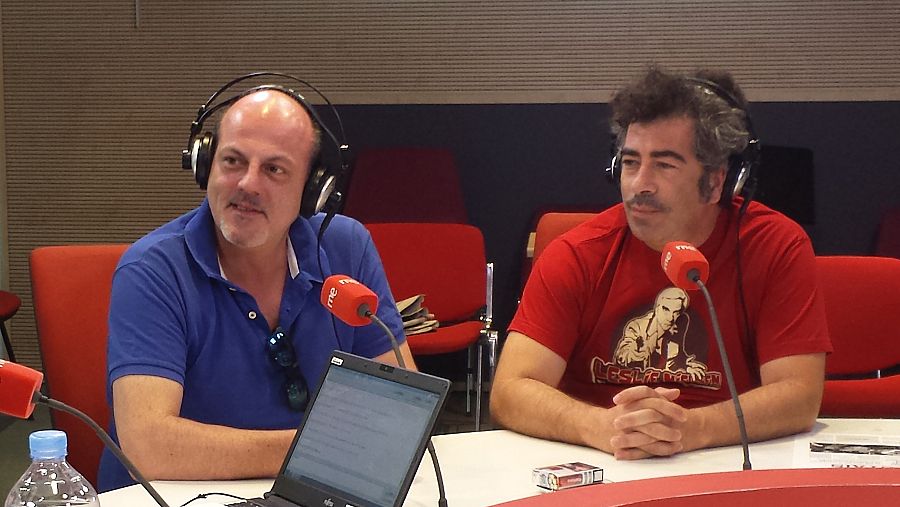 Santiago Urrialde y Agustín Jiménez, en un momento de la entrevista.