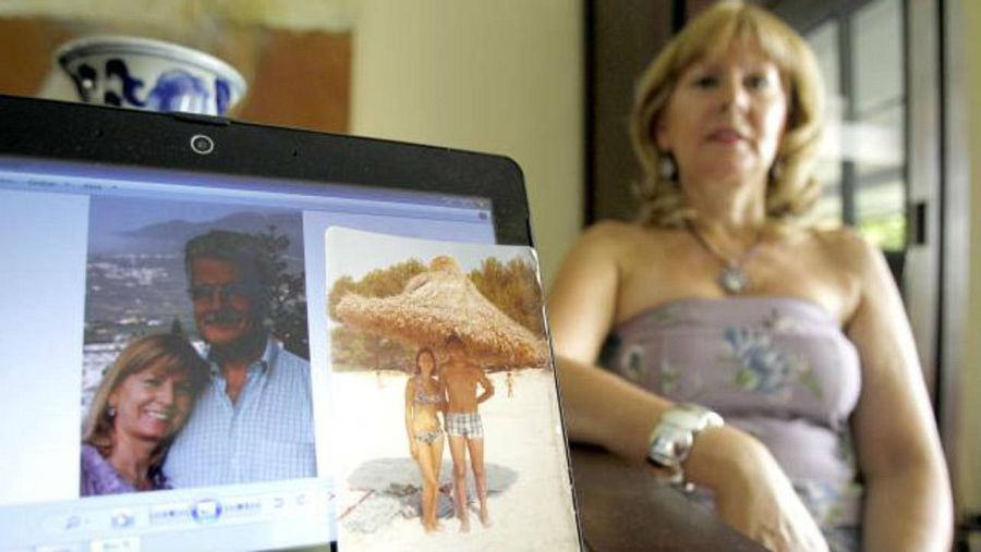 Julia Ibars, primera divorciada española