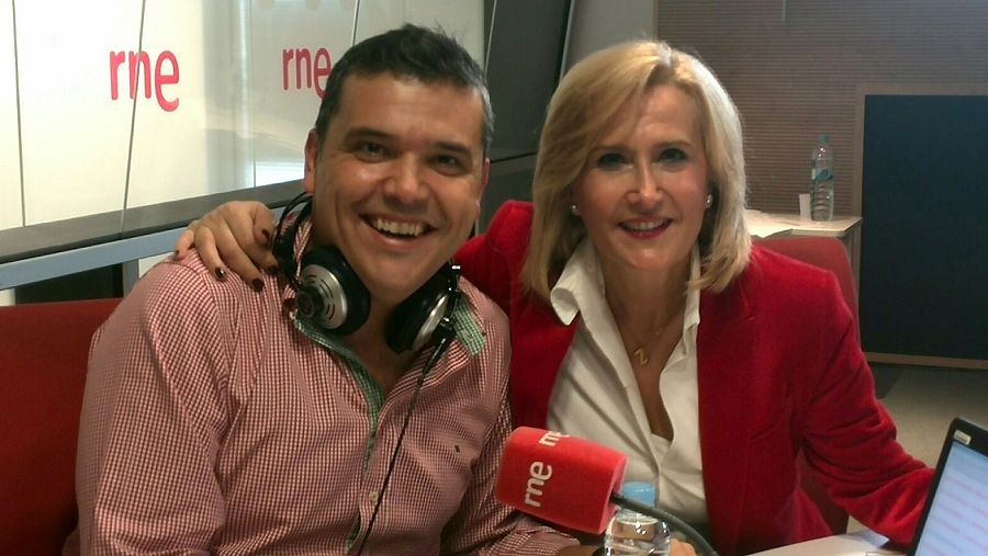 Nieves Herrero con Alfredo Menéndez.