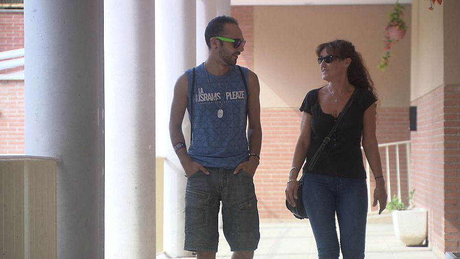 Dani con su madre
