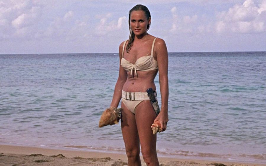 Ursula Andress en 'Dr. No', primera y más famosa "Chica Bond"