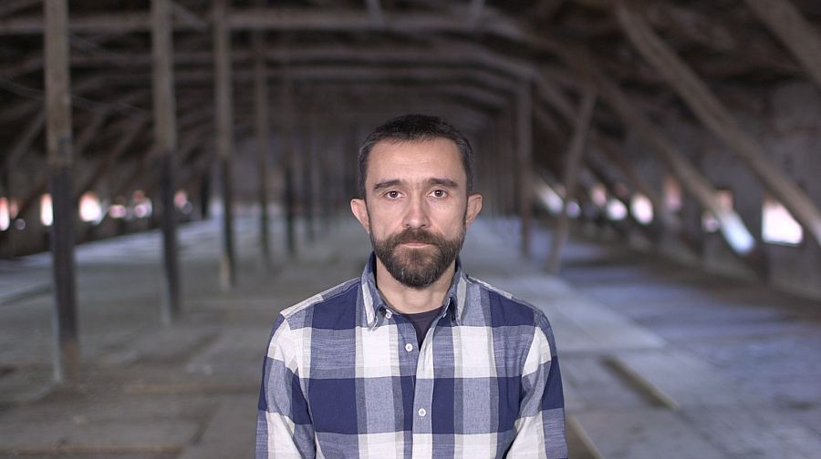Nos visita por primera vez el escritor José Morella, autor de "Como caminos en la niebla"