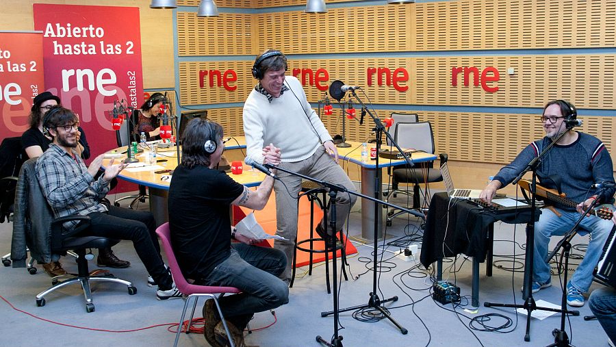 Ojeda y Andreu, con Miguel Paredes a la guitarra