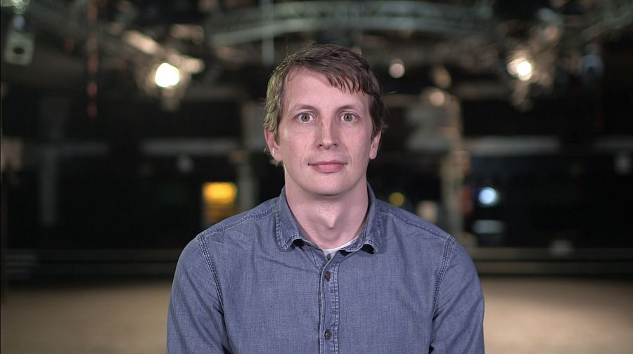 Garth Risk Hallberg quiso mostrar la capacidad que tiene el ser humano para lo mejor y para lo peor