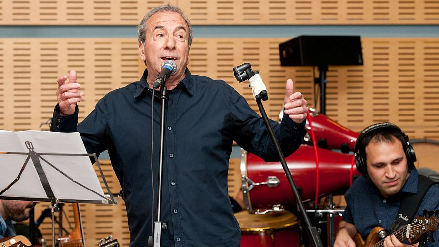 El cantautor conquense interpretó temas como "Canción para Guillermo"