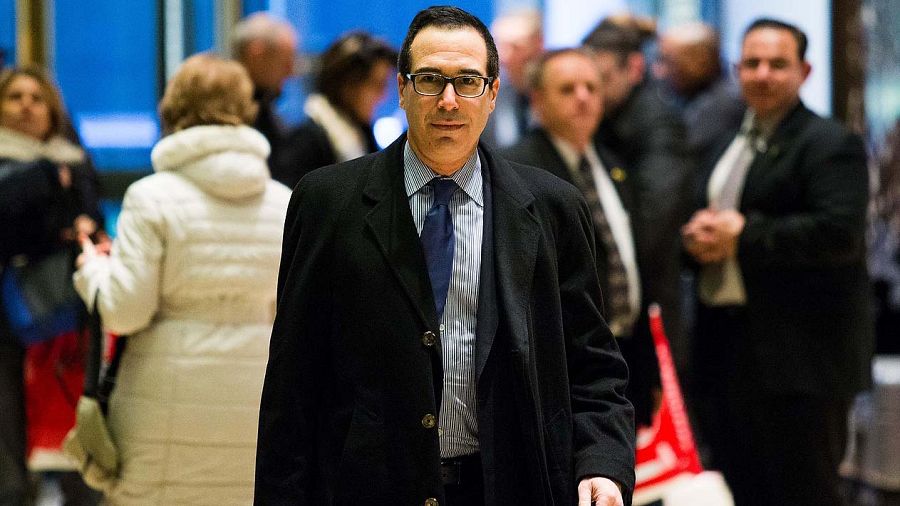 El financiero Steven Mnuchin en la Torre Trump de Nueva York