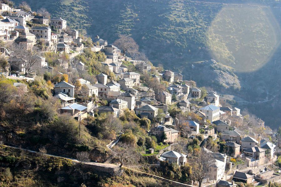 Grecia: De las montañas a la costa - capítulo 1