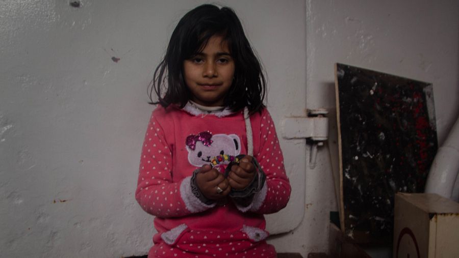Aisha, hija de una familia migrante paquistaní