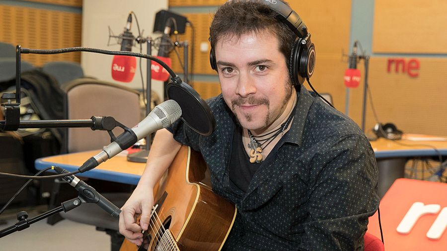 Txetxu Altube, en el escenario de 'Abierto hasta las 2'