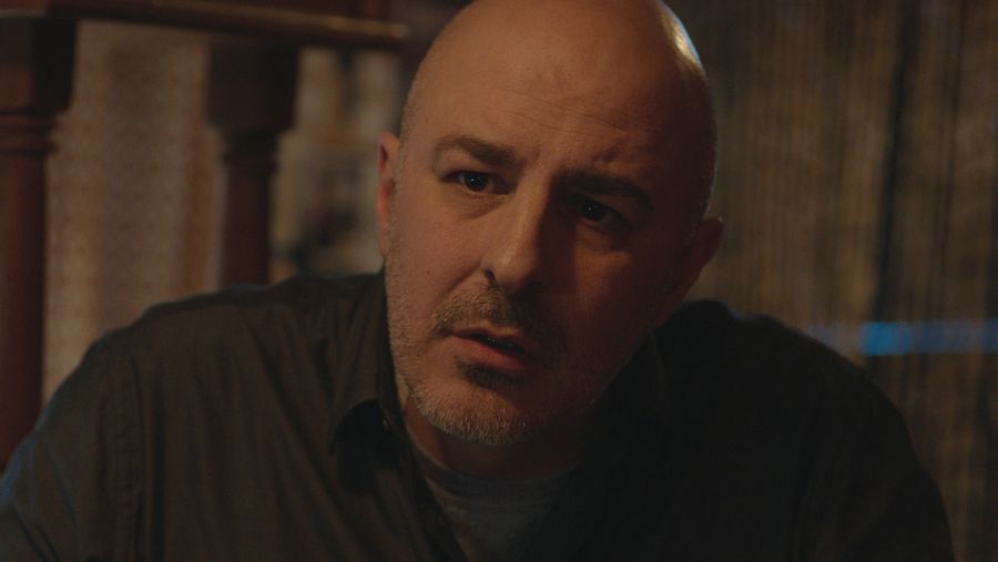 José K convierte la "cena familiar" en una pesadilla