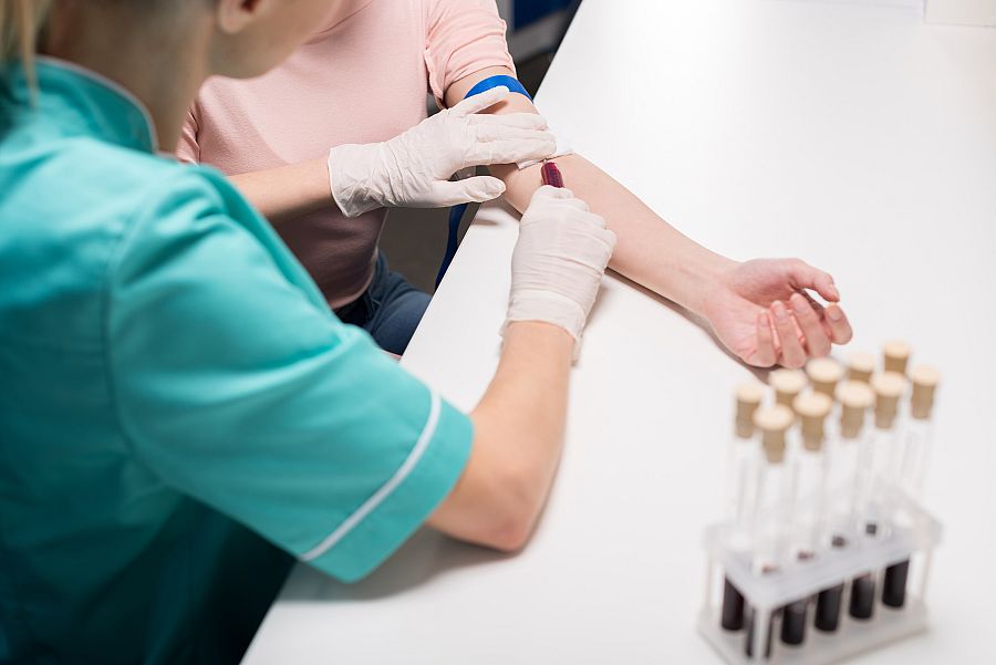 Análisis de sangre o serología