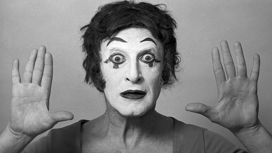Primer plano del actor francés Marcel Marceau