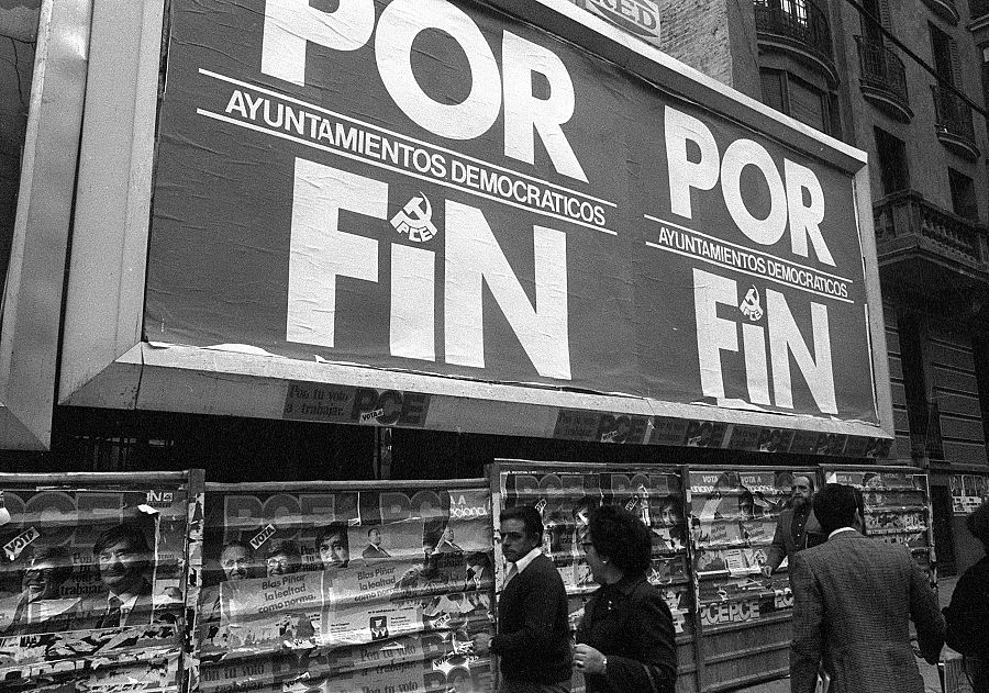Carteles electorales para la campaña de las municipales de 1979.