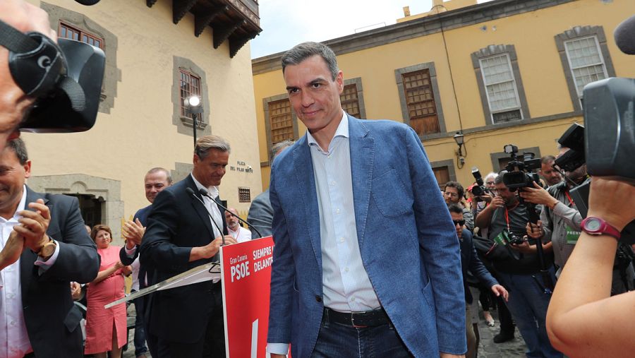 Pedro Sánchez, en la plaza del Pilar de Las Palmas de Gran Canaria