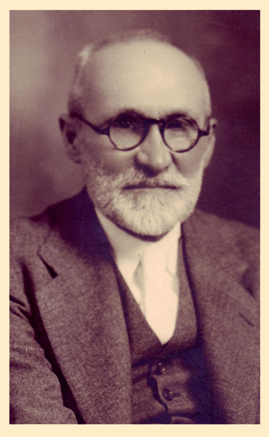 Ángel Llorca, maestro y pedagogo