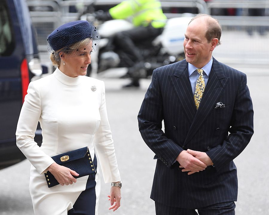Sophie, condesa de Wessex y el príncipe Eduardo en su llegada a los actos de la Commonwealth