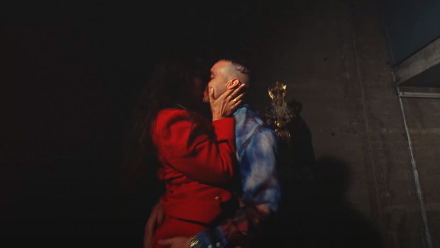 C. Tangana estrena "Denasiadas Mujeres"... ¿con un mensaje oculto a Rosalía?