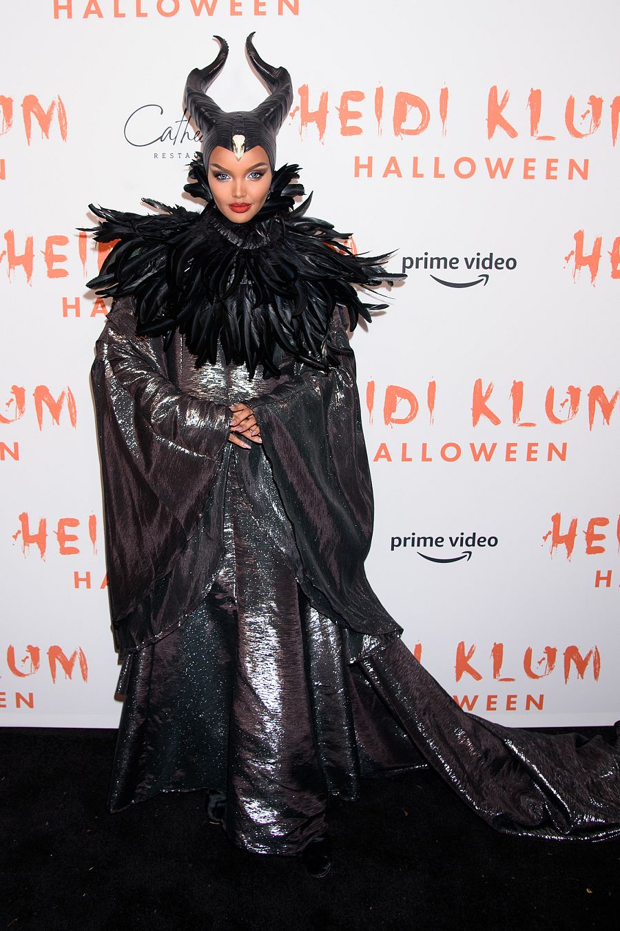 La modelo Halima Aden en la 20ª fiesta anual de Halloween de Heidi Klum