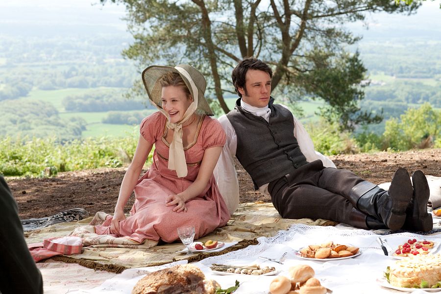 Emma Woodhouse junto a Frank Churchill en 'Emma' (2009)