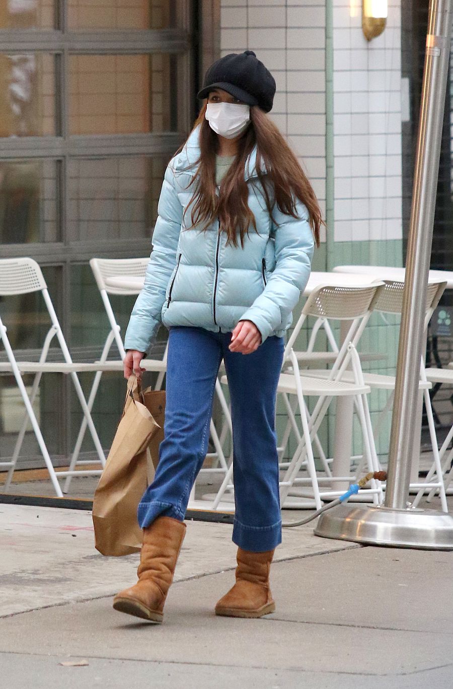 Suri Cruise también se queda con su madre en Nueva York