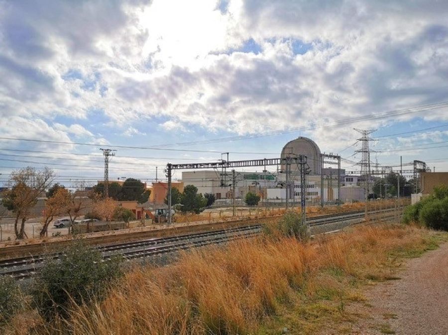 En Vandellòs (Tarragona) miles de vecinos conviven con las nucleares