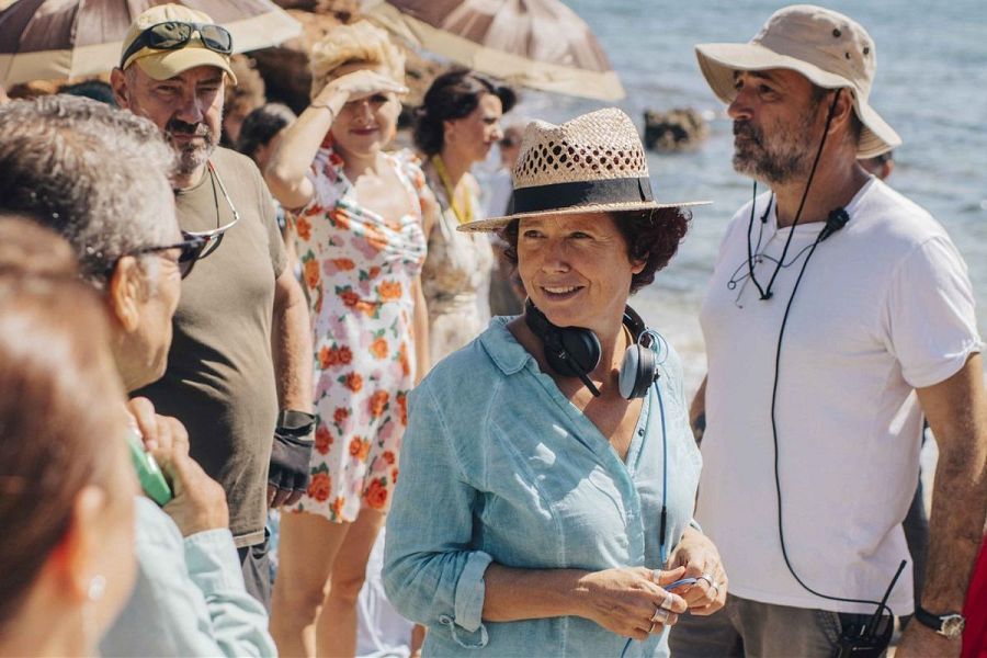 Itziar Bollaín en el rodaje de 'La boda de Rosa'