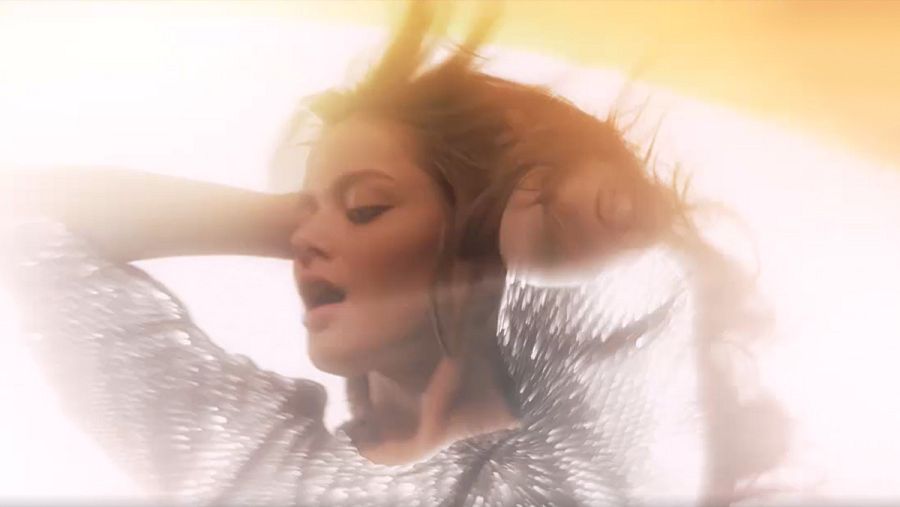 Stefania, de Grecia, nos invita a su "Last Dance" para Eurovisión 2021