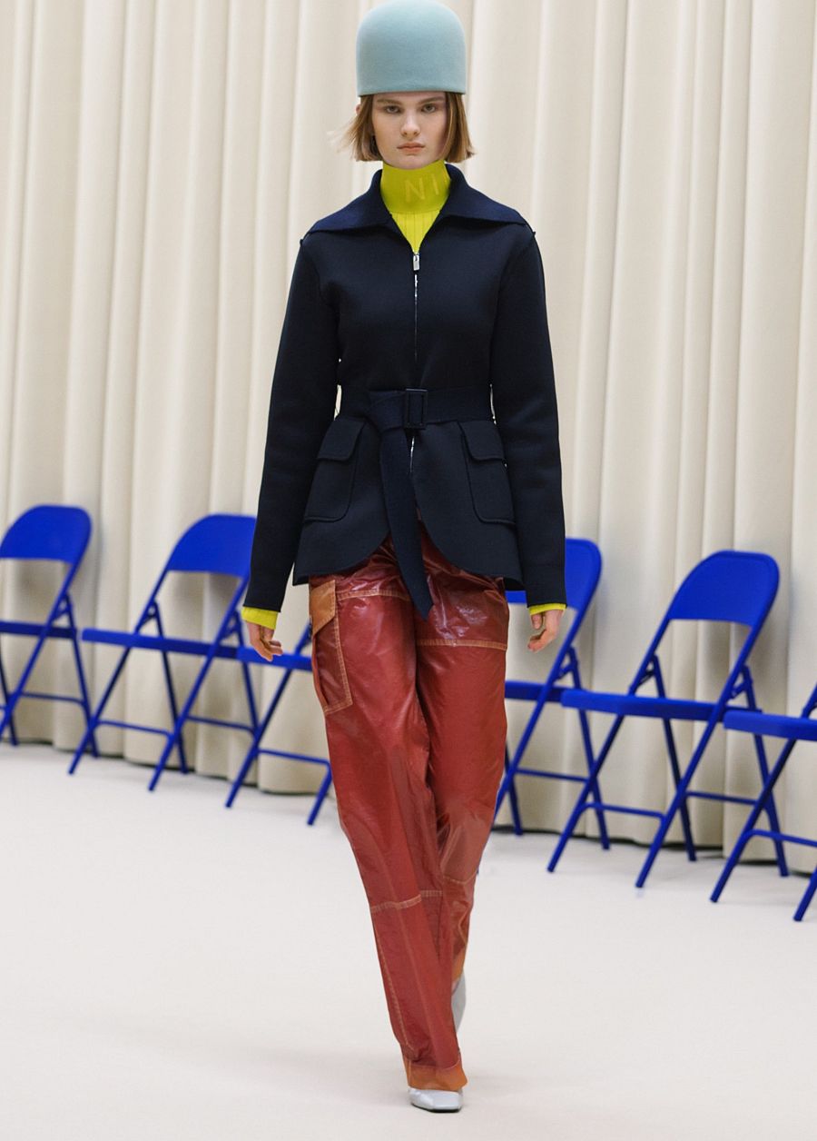 Estilo limpio, puro y minimalista son las propuestas de Nina Ricci para la próxima temporada