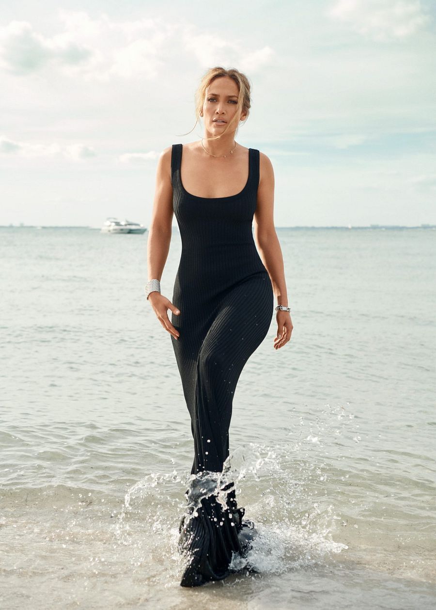 Reportaje fotográfico de Jennifer López para la revista InStyle