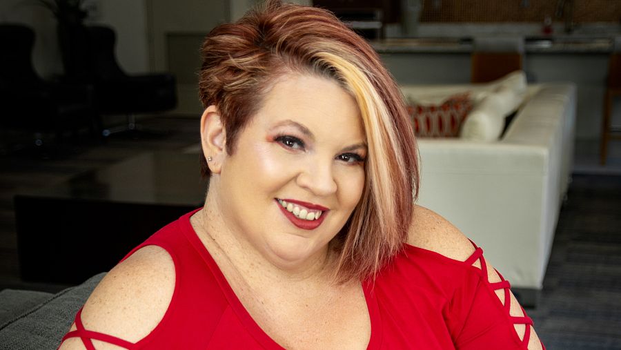 Tracy Wolff: "Hablar sobre las emociones es lo más sano del mundo"
