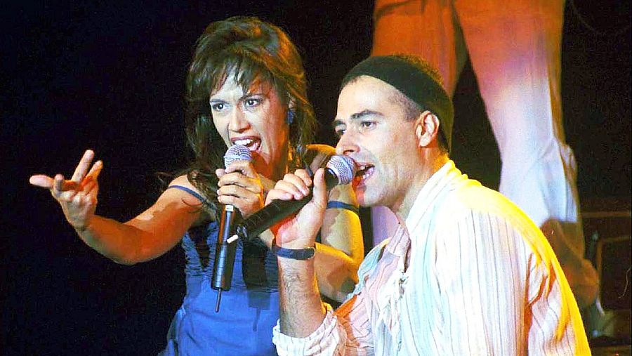 Amistades Peligrosas en concierto