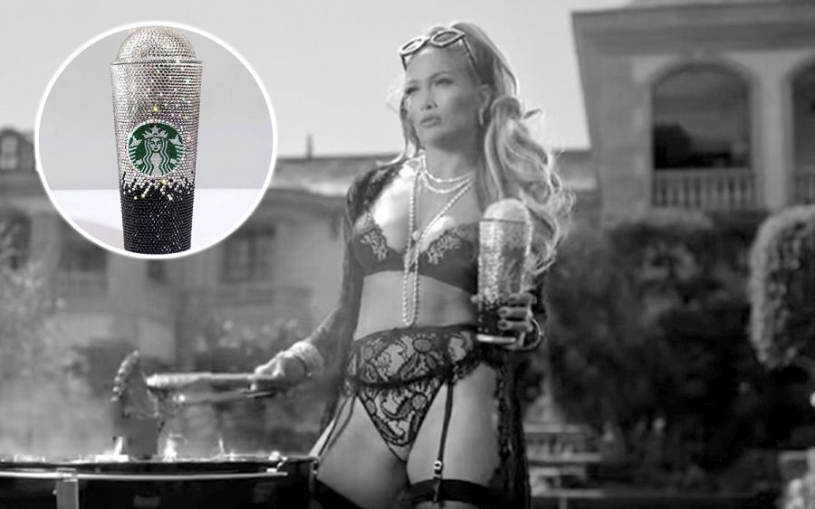 Jennifer López asa carne en un grill, vestida de lencería y con su vaso de Starbucks en el videoclip de "Dinero"