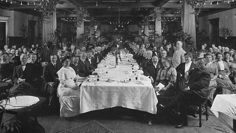 Conferencia en favor de la eugenesia en el sanatorio del Dr. Kellogg.
