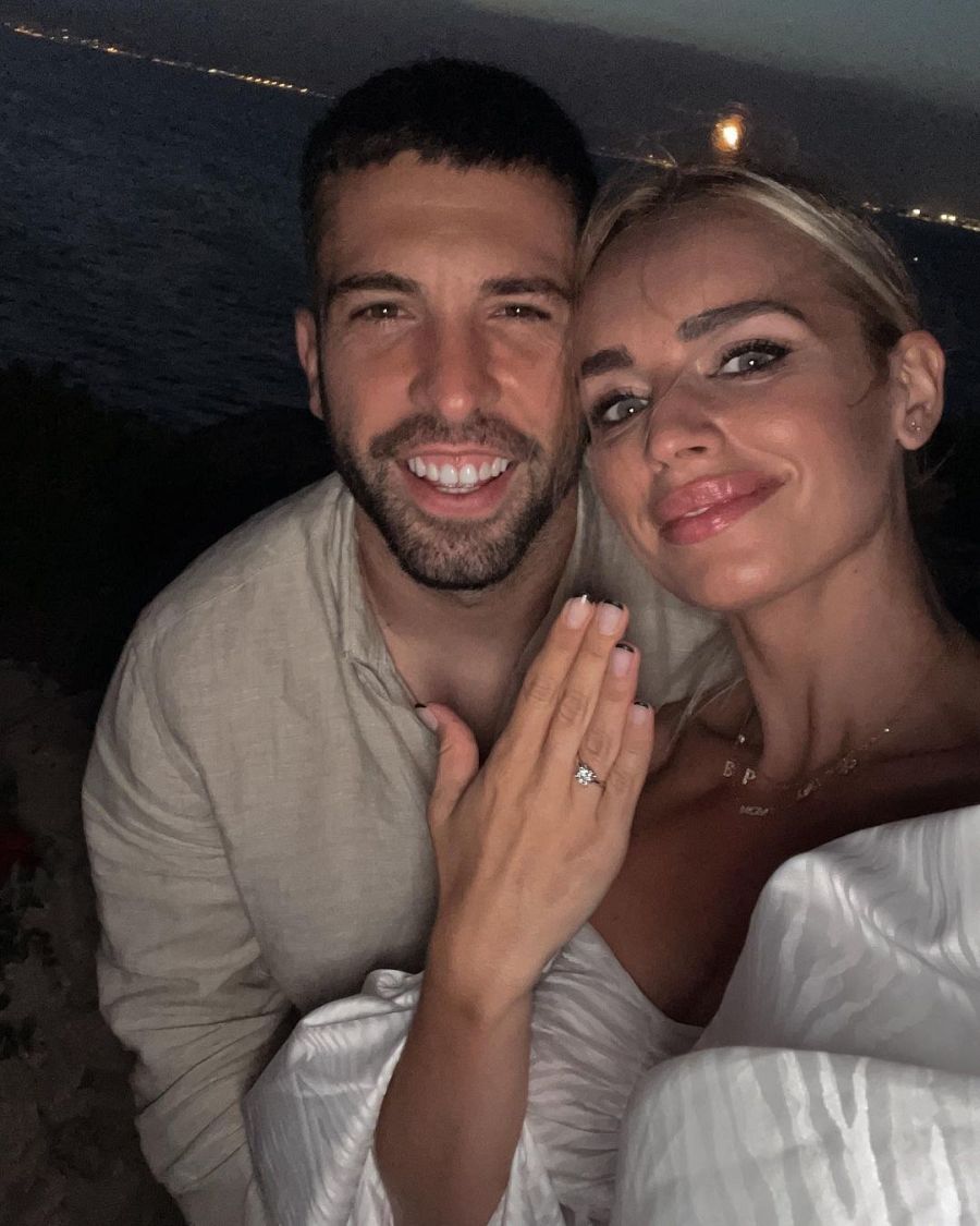 Romarey Ventura y Jordi Alba