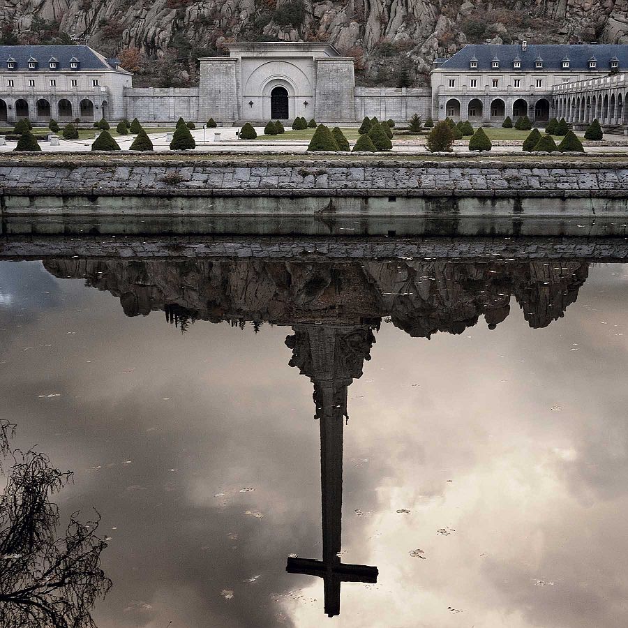 Toni Amengual - 'Flowers for Franco, 2011- 2015