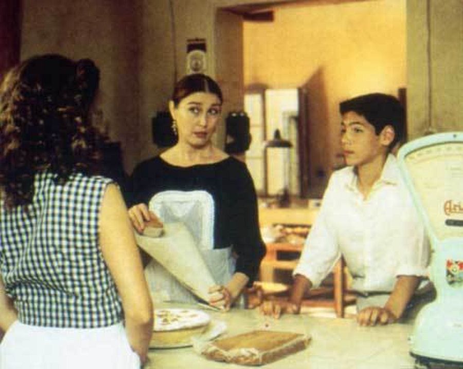 Fotograma 'Tiempos de azúcar' (2001), de Juan Luis Iborra