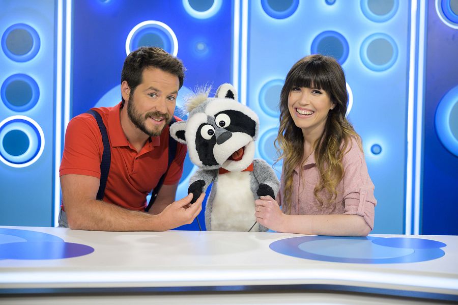 James Van der Lust, Laura Vives y Nacho Mapacho en la nueva temporada de 'Aprendemos en Clan'